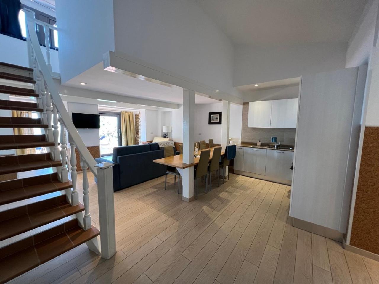 Terramata Resort Case Vacanza 산토스테파노알마레 외부 사진