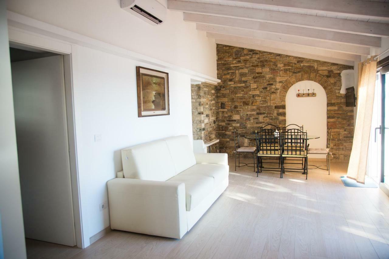 Terramata Resort Case Vacanza 산토스테파노알마레 외부 사진